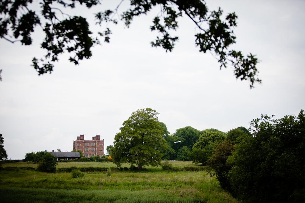 Soulton Hall Wem Esterno foto